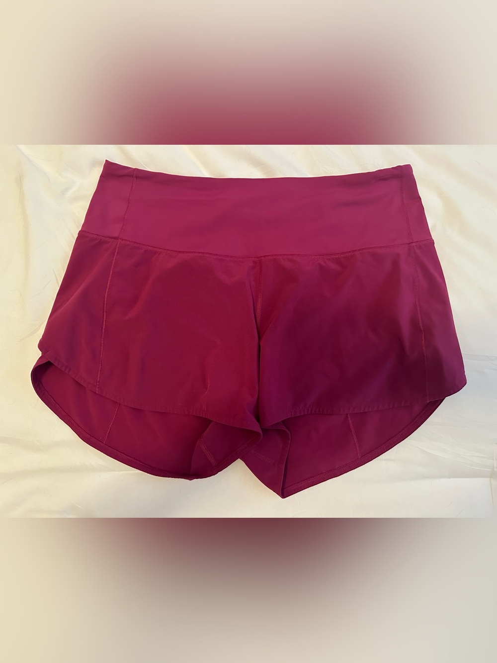 EUC Lululemon OG Speed Up HR Short 4” Pink